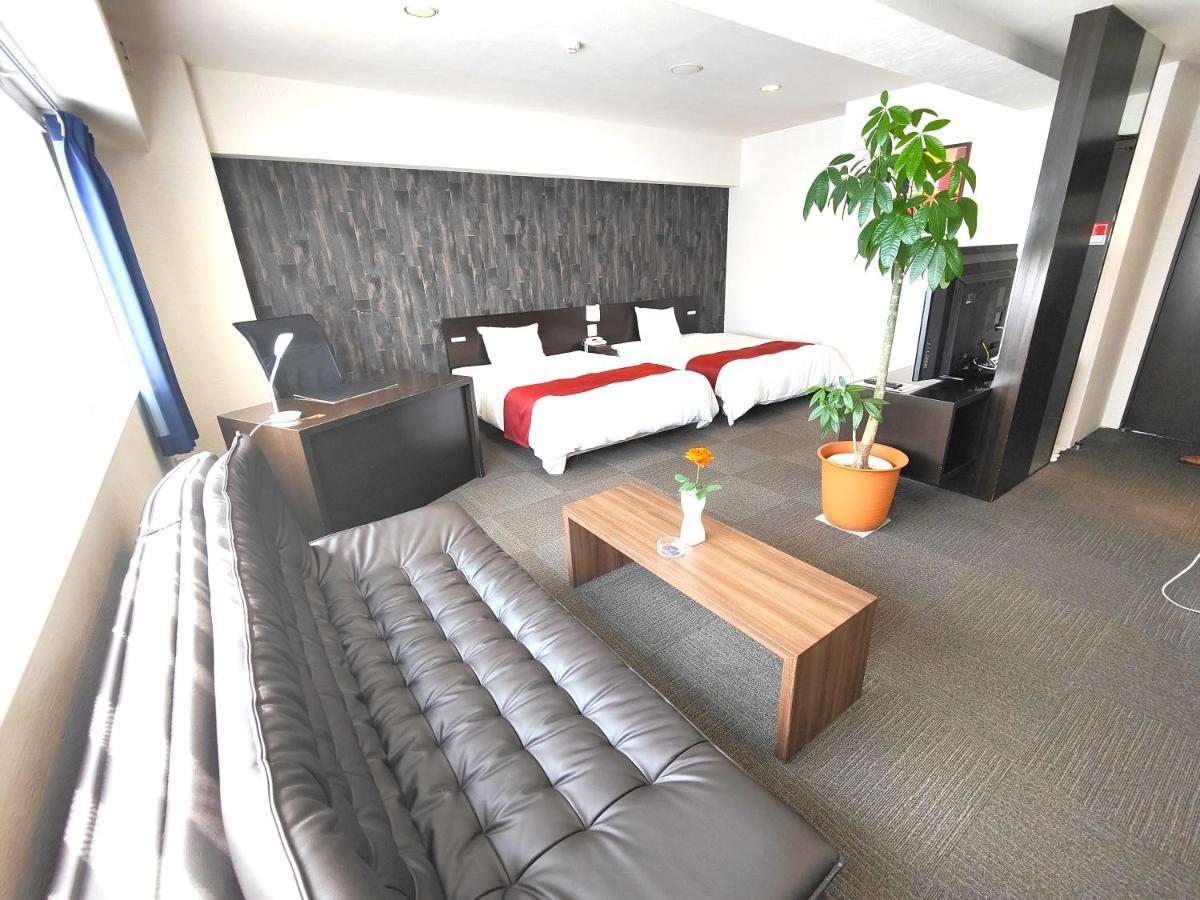 Kurume Hotel Esprit Екстериор снимка